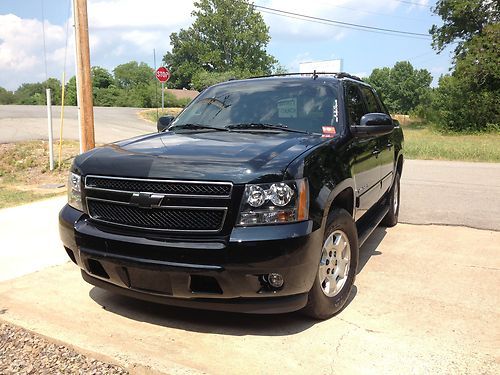 2013 chevy avalanche leather back up camera black diamond edition