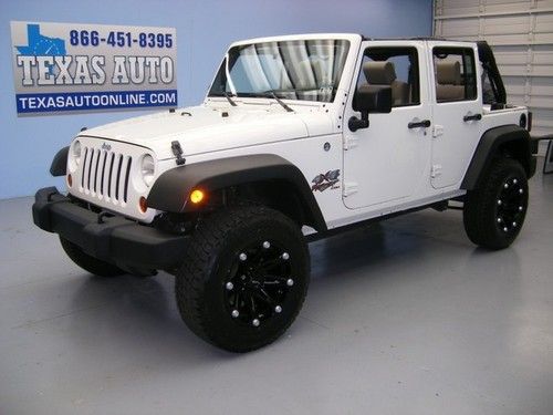 We finance!! 2008 jeep wrangler unlimited x 4x4 hard top 6 speed lift texas auto