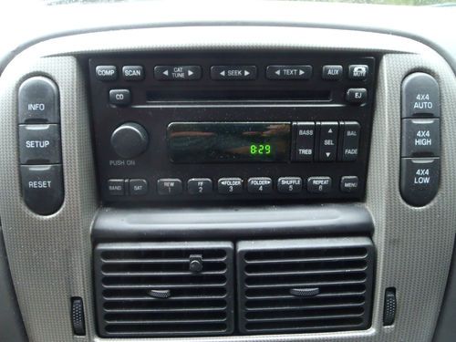 2005 Ford Explorer XLT-Super clean-Runs perfect-No Rust-No Reserve, image 17