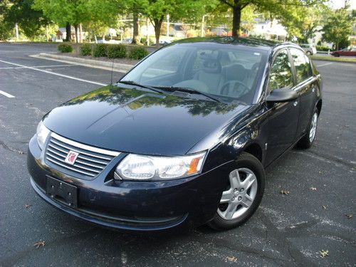 2007 saturn ion level 2,auto,cd,cold a/c,great car,no reserve!!!