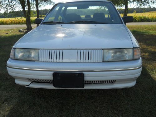 1991 mercury tracer base sedan 4-door 1.9l