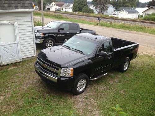 2011 chevrolet silverado 1500 lt standard cab pickup 2-door 5.3l