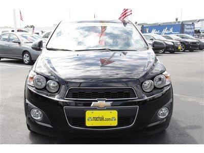 LTZ 1.8L CD Front Wheel Drive ABS Power Steering Aluminum Wheels Fog Lamps A/C, image 2