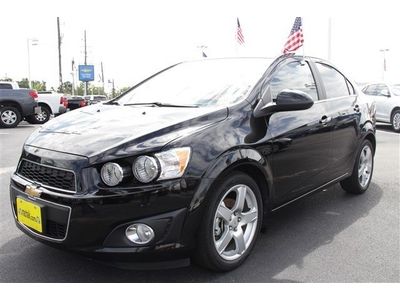 LTZ 1.8L CD Front Wheel Drive ABS Power Steering Aluminum Wheels Fog Lamps A/C, image 3