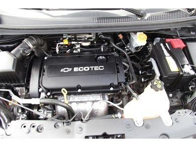 LTZ 1.8L CD Front Wheel Drive ABS Power Steering Aluminum Wheels Fog Lamps A/C, image 12