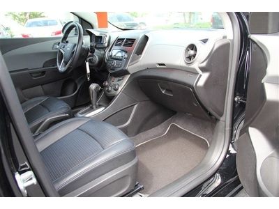 LTZ 1.8L CD Front Wheel Drive ABS Power Steering Aluminum Wheels Fog Lamps A/C, image 21