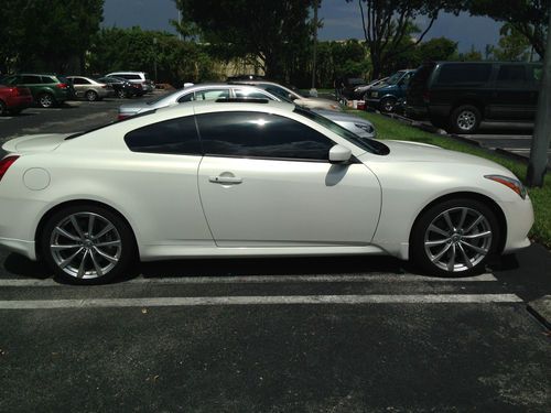 2010 infiniti g37 sport coupe 2-door 3.7l g37s