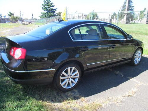 2006 volkswagen passat 2.0t sedan 4-door 2.0l