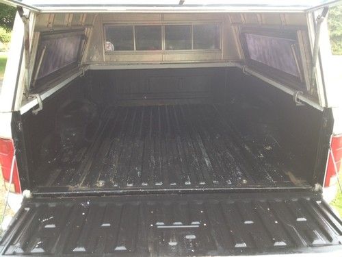 1986 Ford F-150 4x4 v8 302 , 33 tires, image 6