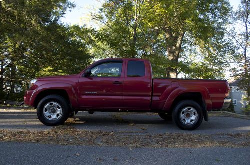 2005 toyota tacoma ext cab - sr5 - 4x4 - 5 speed - maintained
