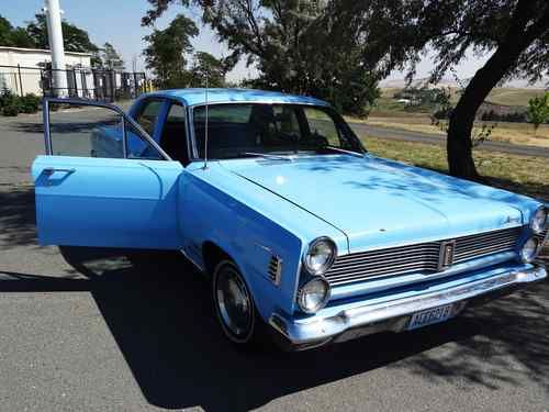 1967 mercury comet base sedan 4-door 4.7l