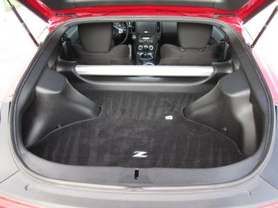 Coupe Manual 3.7L (2) 12V pwr outlets (3) cup holders 2 Passenger Seating Cloth, image 8