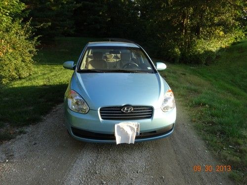 2009 hyundai accent gls sedan 4-door 1.6l