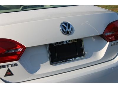 White/Beige leather/touch screen 2.5L SE 170 hp 5 cylinder DOHC engine, image 14