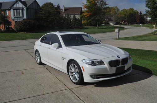 2011 bmw 535i xdrive base sedan 4-door 3.0l