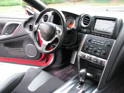 2009 Nissan GT-R Premium, image 4