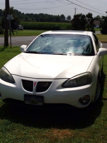 2004 pontiac grand prix