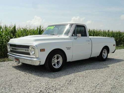 69 chevrolet c-10 short box v8, ac, disc, modern up grades **none nicer**reduced