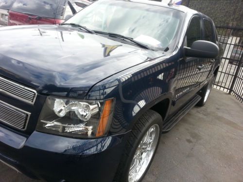 2007 Chevrolet Avalanche LS Crew Cab Pickup 4-Door 5.3L, US $15,900.00, image 5