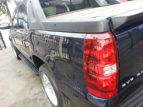 2007 Chevrolet Avalanche LS Crew Cab Pickup 4-Door 5.3L, US $15,900.00, image 6
