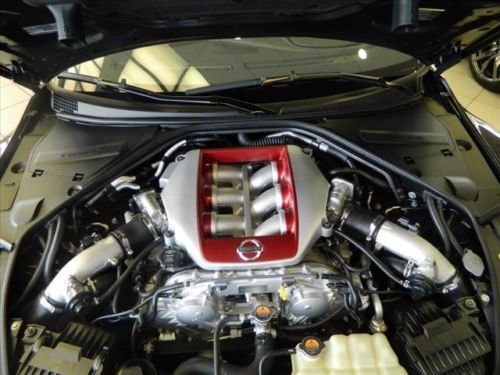 2014 Nissan GT-R, US $104,875.00, image 2