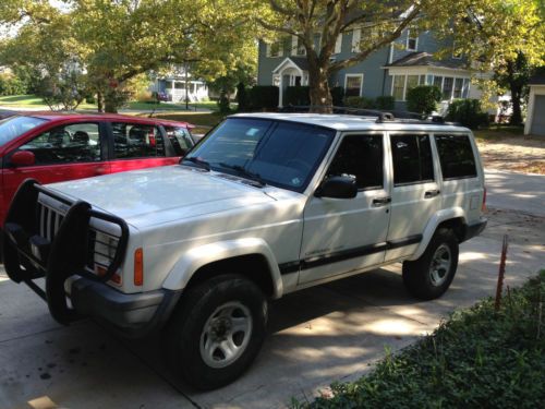 2000 jeep cherokee  4 wd