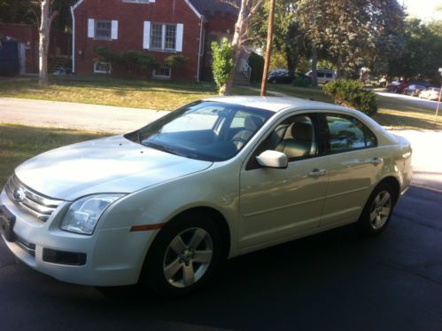 2008 ford fusion se sedan 4-door 3.0l