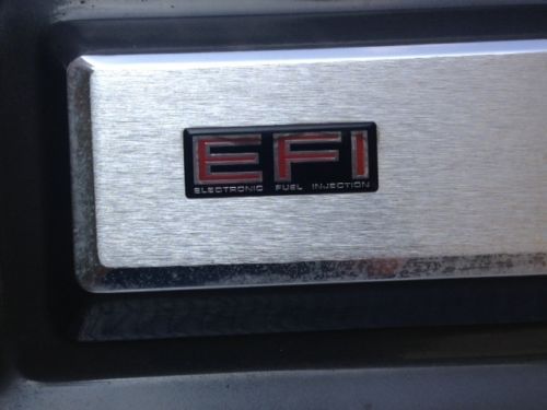 Clean 1990 Dodge Ramcharger / Dodge Ram, image 3