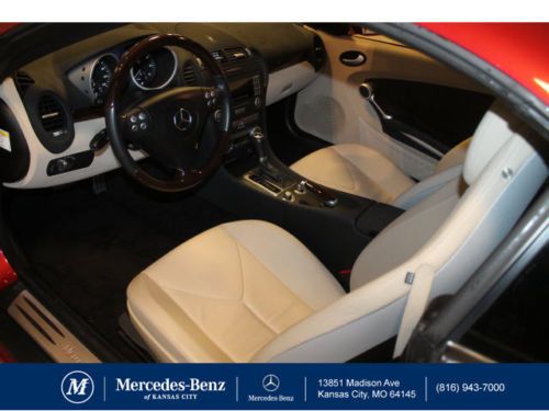 Hard Top Convertible, Premium PKG, Heated Leather, Airscarf, EXTRA CLEAN!, image 19