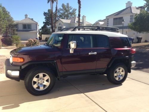 2007 toyota fj cruiser 4x4 manual w/upgrades must sell!!