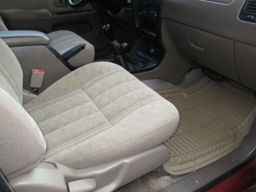 1999 TOYOTA 4RUNNER 4X4 5 SPEED MANUAL ,(2.7 L)4 CYLINDERS, image 16