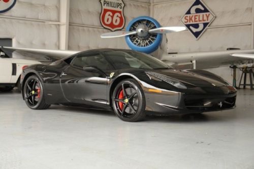 Triple black-$274k msrp-daytona-carbon fiber pkg-nav-sport wheels-only 2k miles!