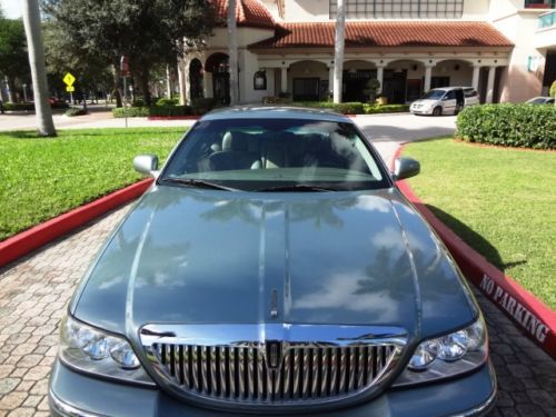 2005 Lincoln Town Car Signature 35K Miles Clean Carfax Rust Free  Beautiful Car!, US $11,999.00, image 10