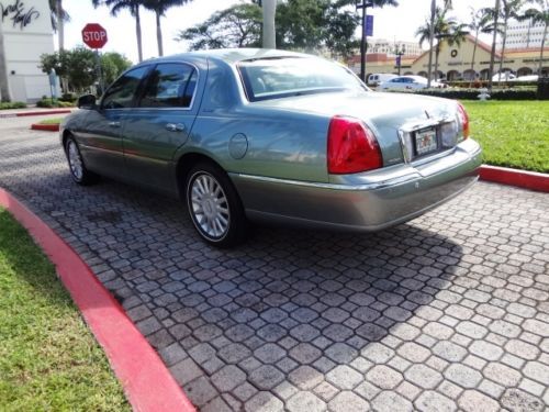 2005 Lincoln Town Car Signature 35K Miles Clean Carfax Rust Free  Beautiful Car!, US $11,999.00, image 17