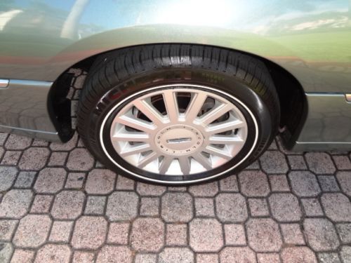 2005 Lincoln Town Car Signature 35K Miles Clean Carfax Rust Free  Beautiful Car!, US $11,999.00, image 50