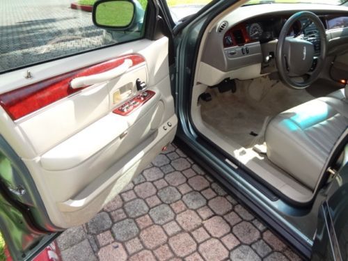 2005 Lincoln Town Car Signature 35K Miles Clean Carfax Rust Free  Beautiful Car!, US $11,999.00, image 52