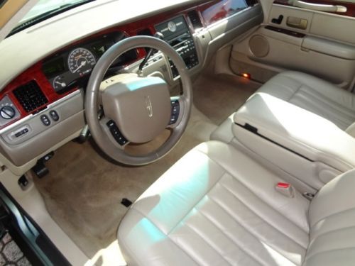2005 Lincoln Town Car Signature 35K Miles Clean Carfax Rust Free  Beautiful Car!, US $11,999.00, image 54
