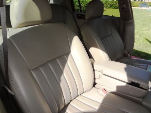 2005 Lincoln Town Car Signature 35K Miles Clean Carfax Rust Free  Beautiful Car!, US $11,999.00, image 86