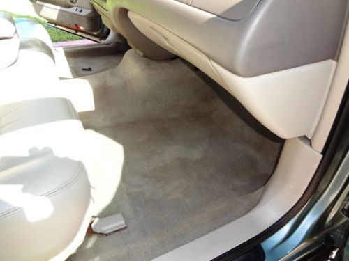 2005 Lincoln Town Car Signature 35K Miles Clean Carfax Rust Free  Beautiful Car!, US $11,999.00, image 88