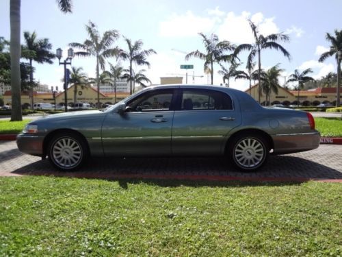 2005 Lincoln Town Car Signature 35K Miles Clean Carfax Rust Free  Beautiful Car!, US $11,999.00, image 93