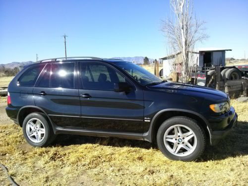 2003 bmw x5 4.4i - sunroof - navigation - leather heated seats - 6 cd changer