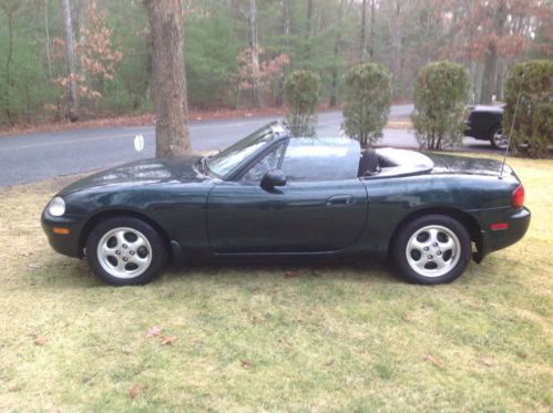 2000 mazda miata base convertible 2-door 1.8l