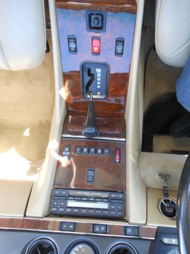 1988 Mercedes 560 V8  Showroom Condition, image 6