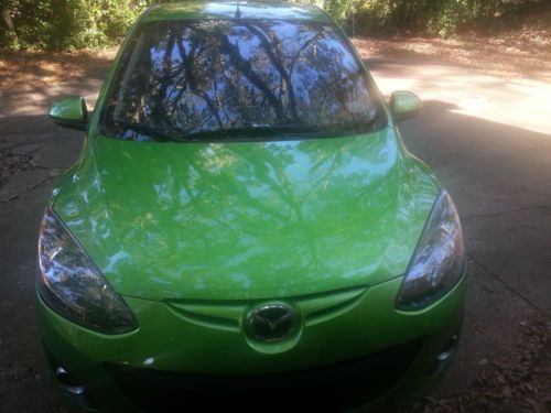 2011 mazda 2 lime green low miles