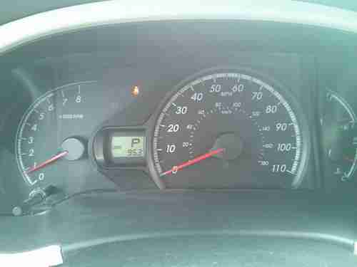 2012 Toyota Sienna LE Mini Passenger NO RESERVE RUNS AND DRIVES GREAT, image 7