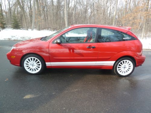 2005 ford focus zx3 ses, modified like svt