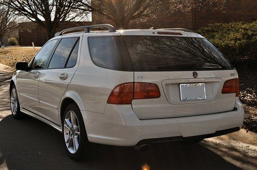 2009 saab 9-5 2.3t sport wagon, heated seats, sunroof, onstar, no paint