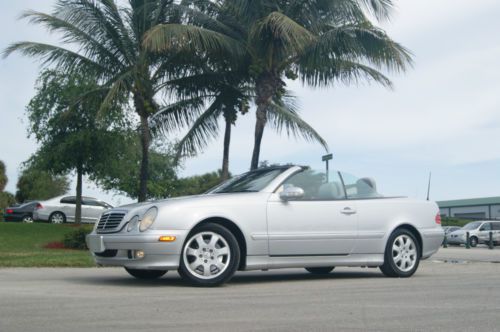 2001 mercedes-benz clk320 base convertible 2-door 3. 2  super clean fl car mint