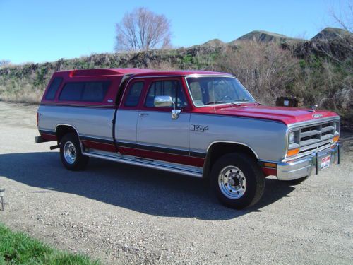 1990 dodge power ram 250 le 4x4 clubcab..loaded..rust free..exceptional truck!