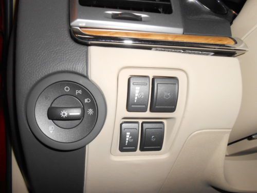 2012 Lincoln MKZ AWD Navigation 63K NO RESERVE Damaged Salvage Rebuildable, image 34